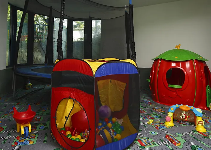 Хотел елмар 3*