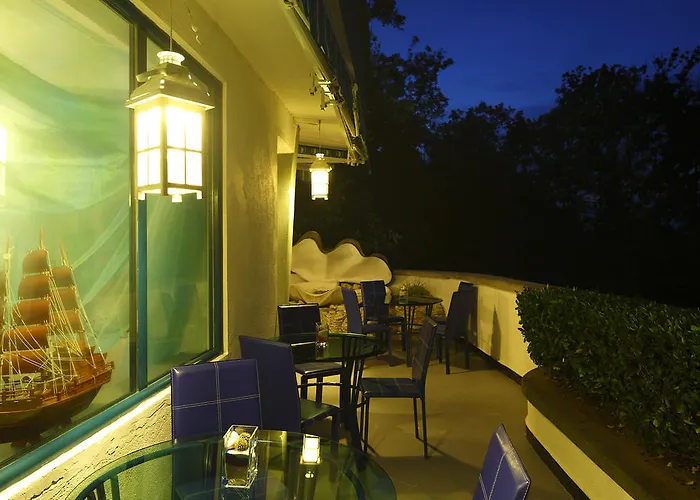 Хотел елмар Китен